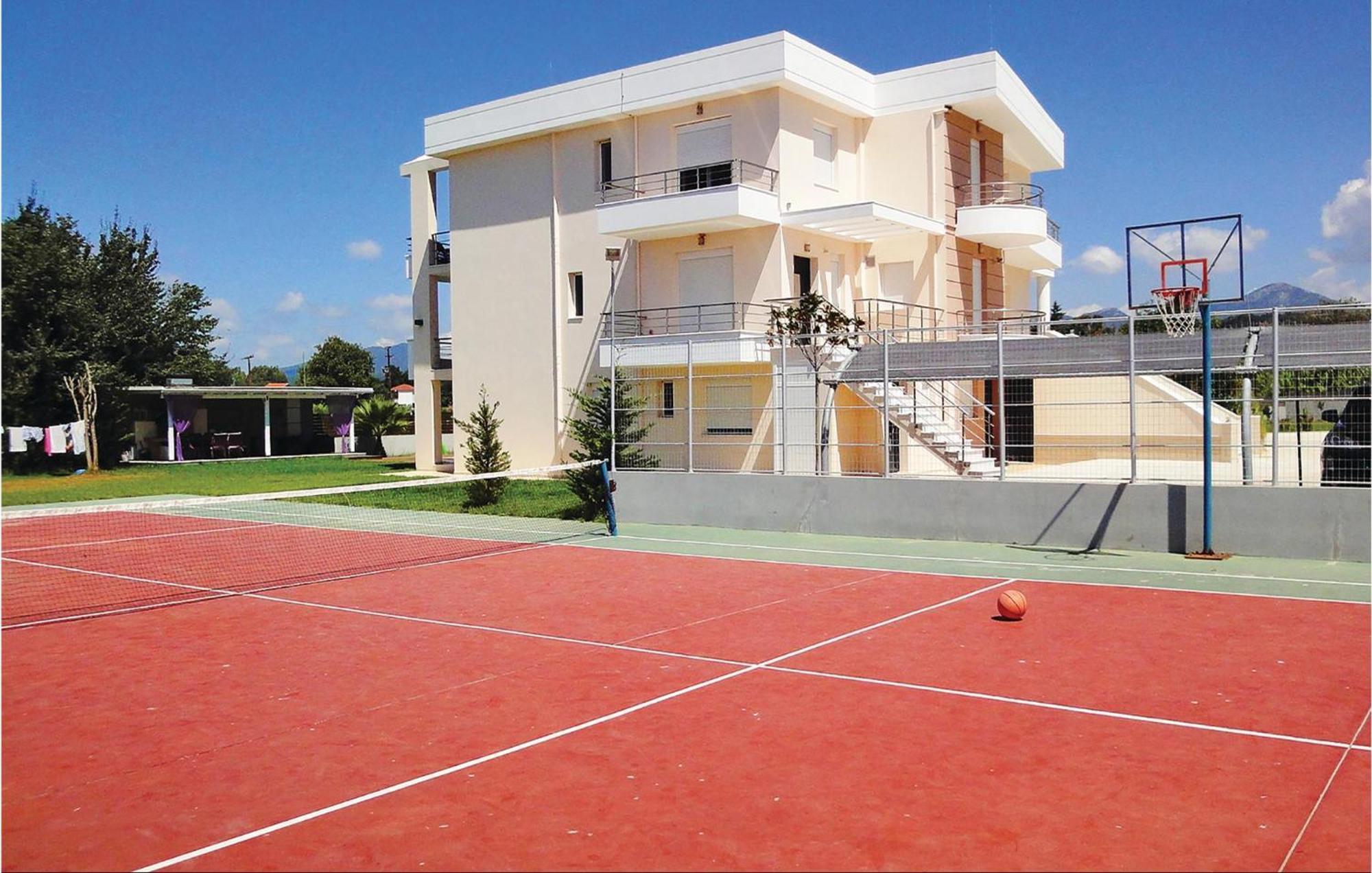 Lovely Home In Preveza With Outdoor Swimming Pool Каналі Екстер'єр фото