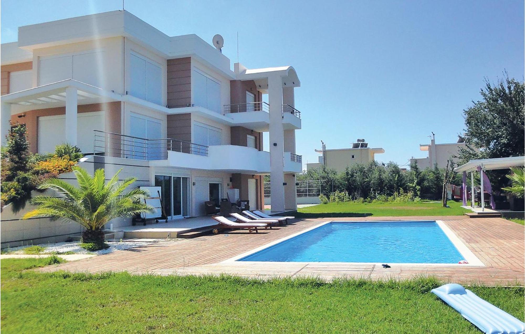 Lovely Home In Preveza With Outdoor Swimming Pool Каналі Екстер'єр фото